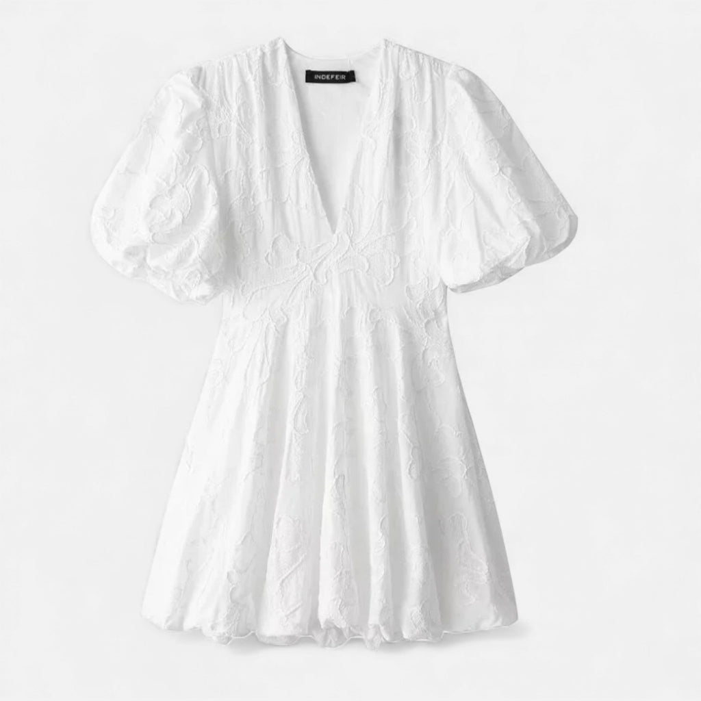 Fleur de Style | Robe midi flottante brodée de fleurs pour femme Lily en teinte Rubis